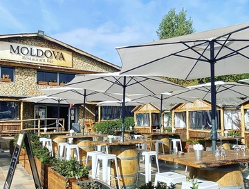 Le Moldova, c'est l'un des très rares restaurants moldaves de France ! 
